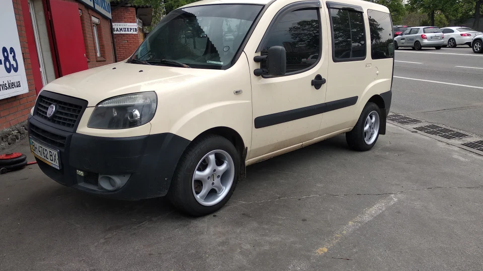 FIAT Doblo 5