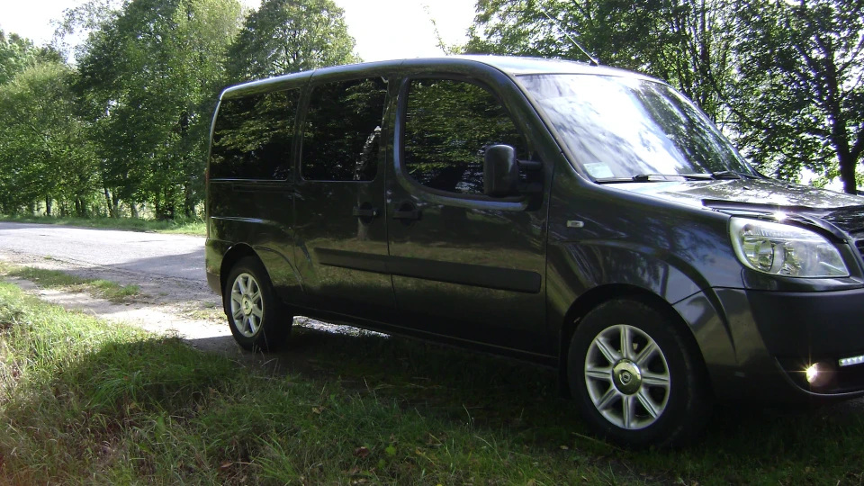 FIAT Doblo 5