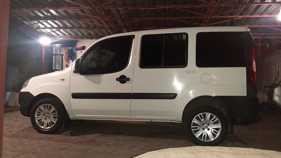FIAT Doblo 5