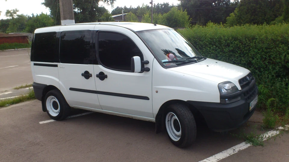 FIAT Doblo 1,3 мультиджет-трудяга 3