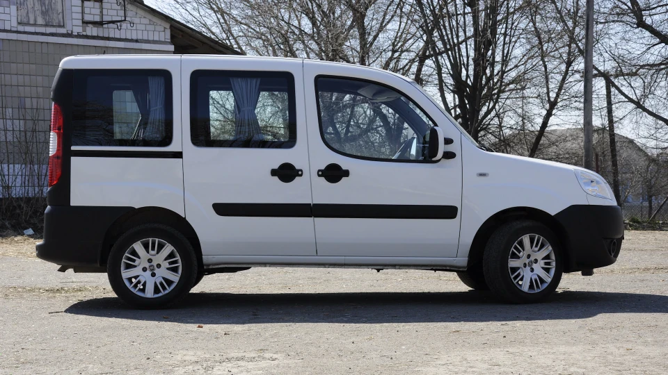 FIAT Doblo 1.3 Multijet jtd 2