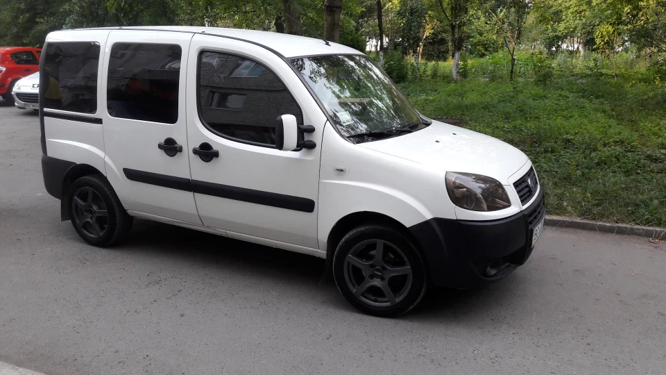 FIAT Doblo 1.3 multijet 2