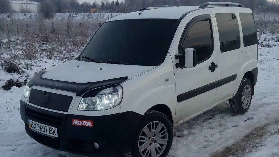 FIAT Doblo 1.3 турбо) 3