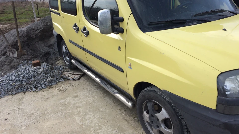 FIAT Doblo 1.9 JTD Yellow Cargo 4