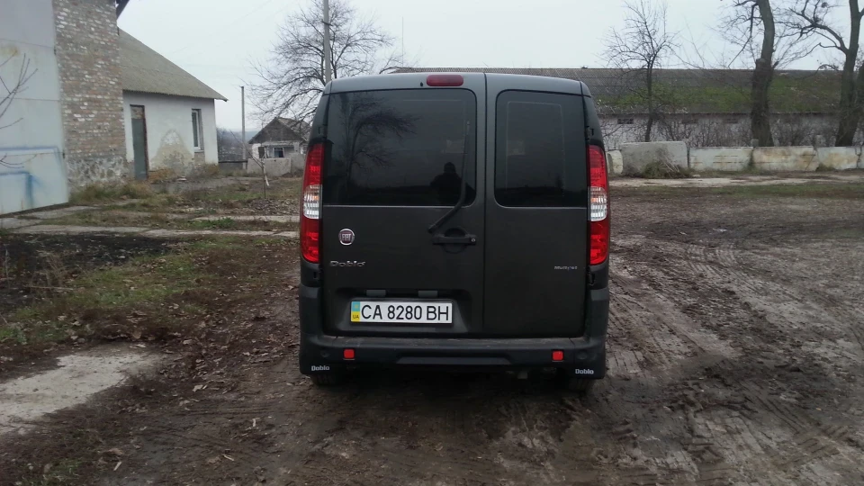 FIAT Doblo 1.9multijet (77 kw) MAXI 2