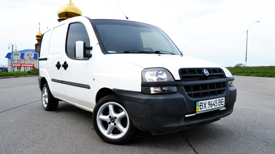 FIAT Doblo Doblovagen буде R16 2