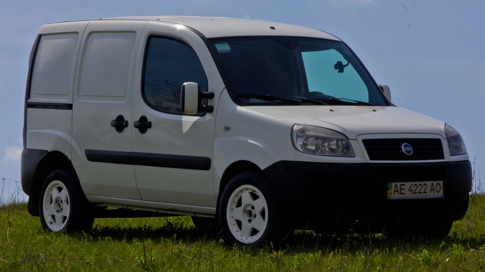 FIAT Doblo ДОБРИЙ 2
