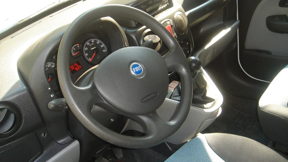 FIAT Doblo Італійський бичок 4