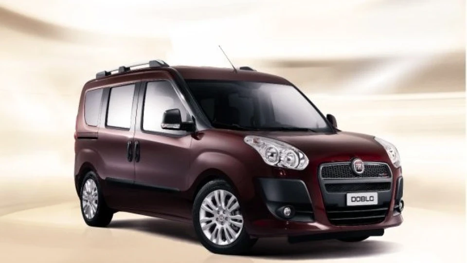 FIAT Doblo Красень 2