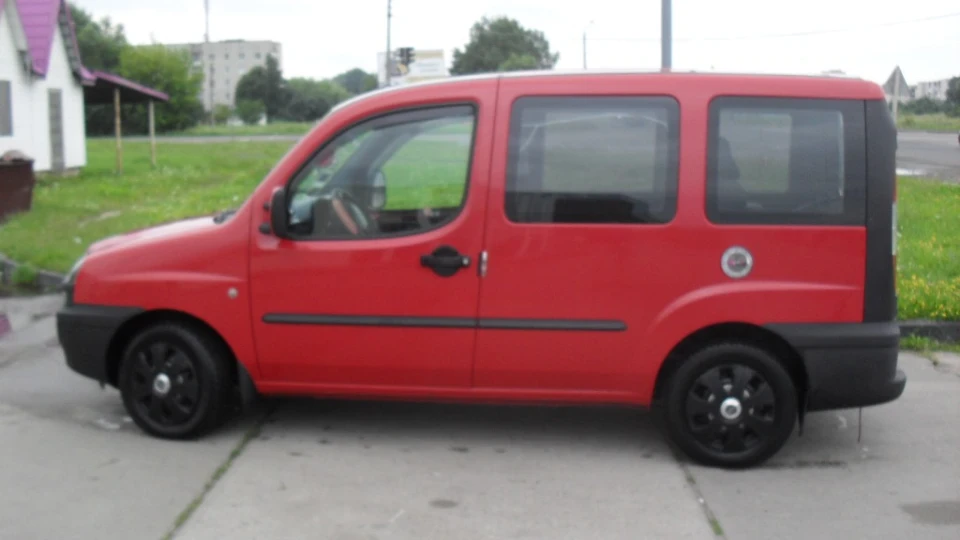 FIAT Doblo Ластівка)