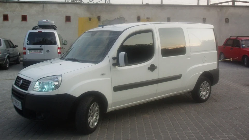 FIAT Doblo Махі 2