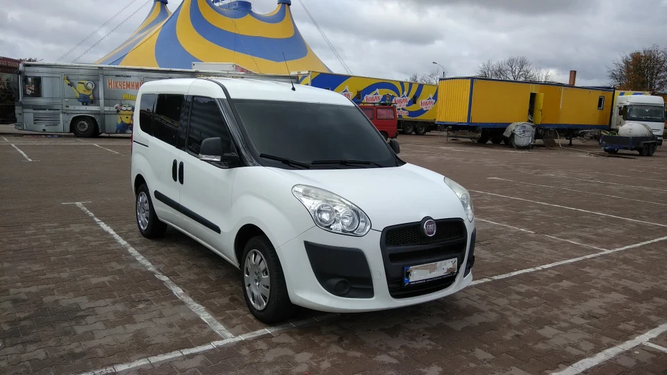 FIAT Doblo (МЕТАН)