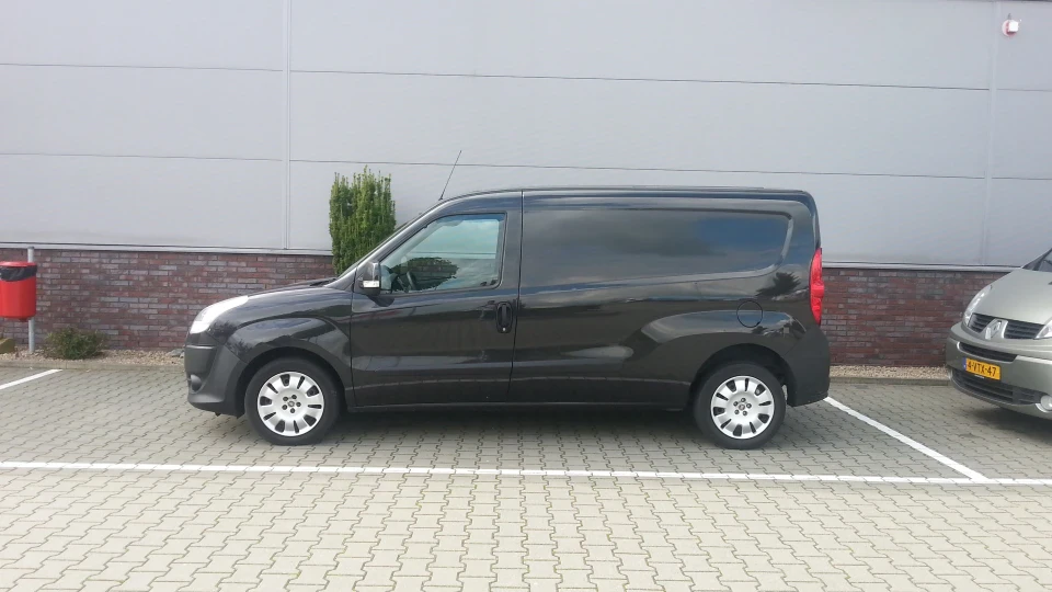 FIAT Doblo Nuovo Cargo Maxi 2