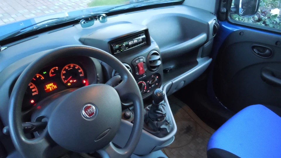 FIAT Doblo Робітник 3