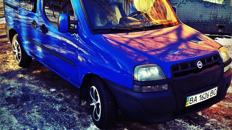 FIAT Doblo Синій 1.9 sx jtd 2