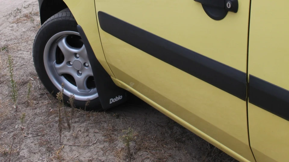 FIAT Doblo TURBO-LIME 4