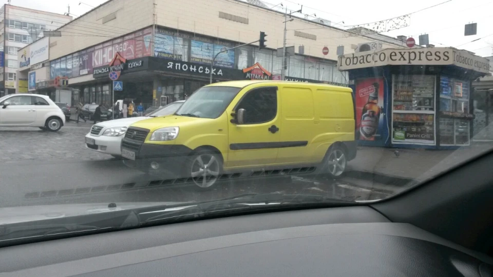 FIAT Doblo Жовток! 2