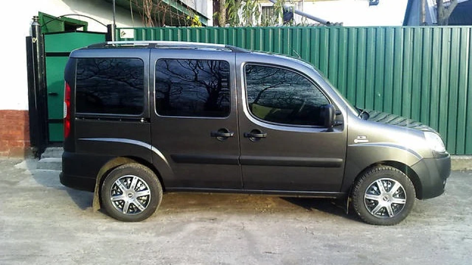 FIAT Doblo звір