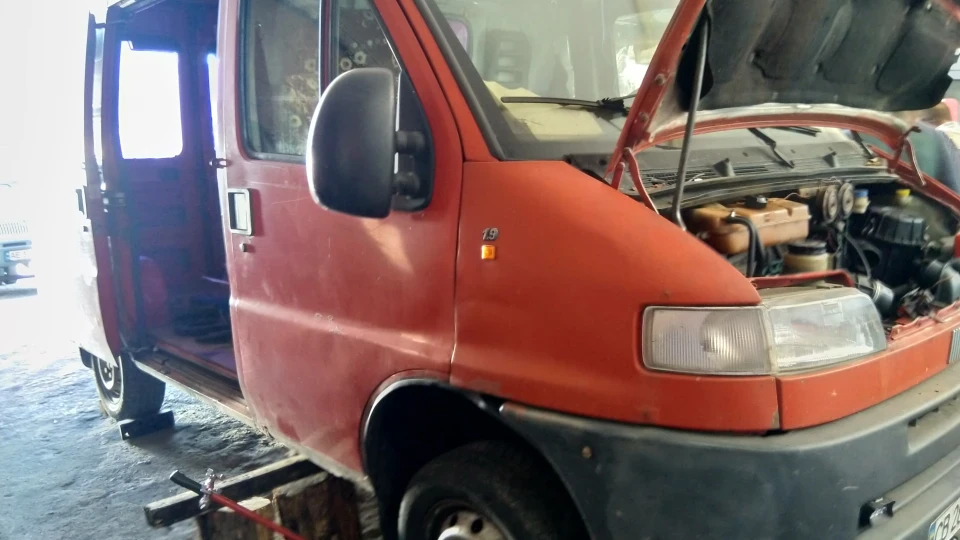 FIAT Ducato Нахабний Рижик