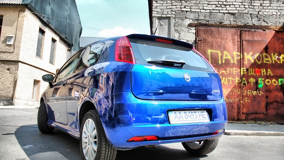 FIAT Grande Punto 3D 3