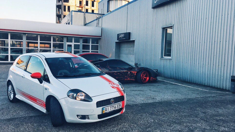 FIAT Grande Punto Abarth Design 2
