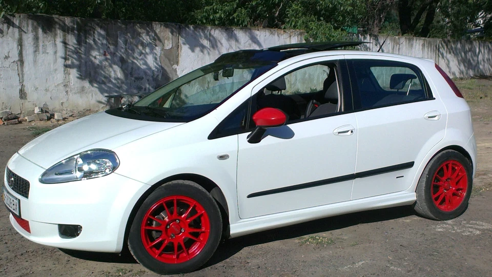 FIAT Grande Punto Bianco Santerellinа HWB 4