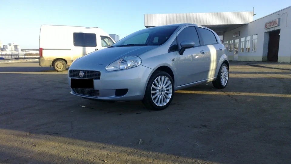 FIAT Grande Punto Хочеться Abarth 300 кс 2
