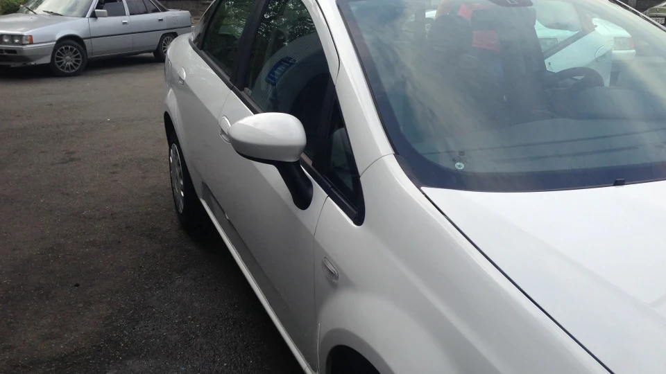 FIAT Linea 1.3 MULTIJET Diesel 4