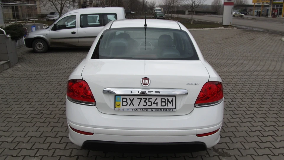 FIAT Linea 1.3 турбодизель 4