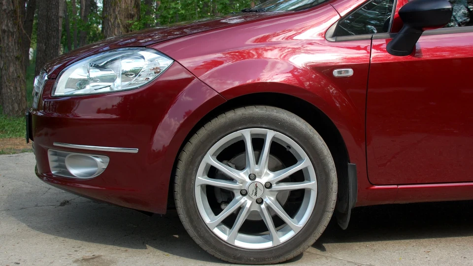 FIAT Linea 1.4 T-jet _Whale_Shark_ 2