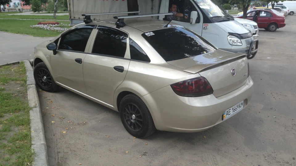FIAT Linea beige&black 4