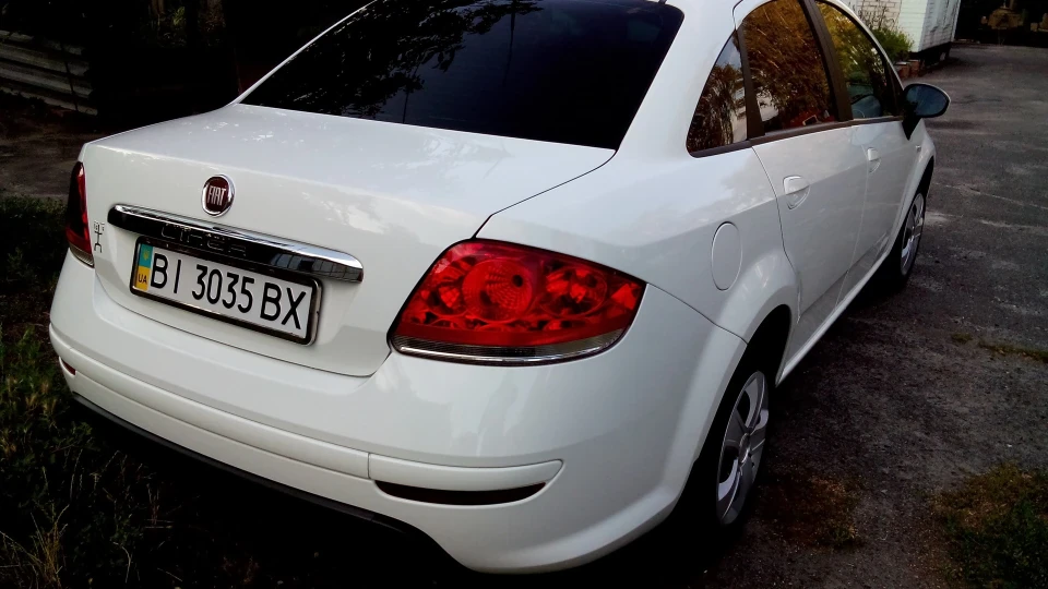 FIAT Linea Biondo 3