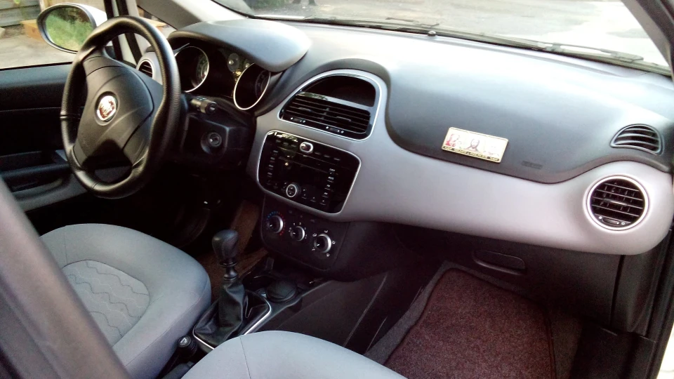 FIAT Linea Biondo 5