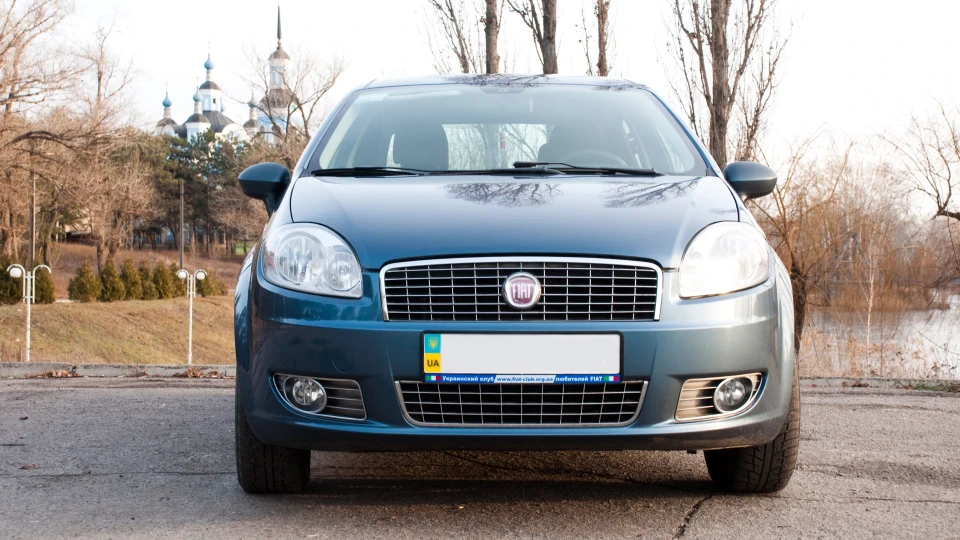 FIAT Linea Life is easy 4