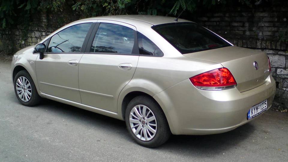 FIAT Linea Шампань
