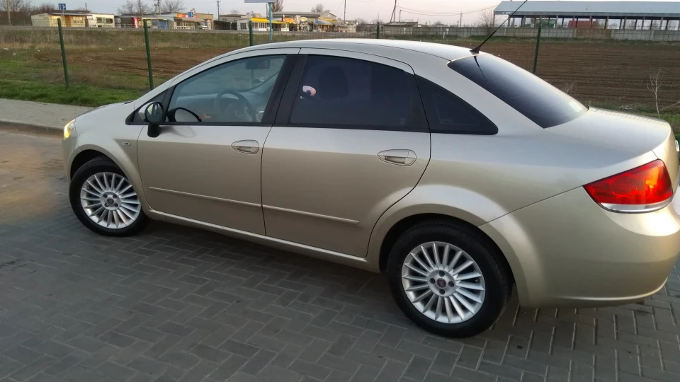 FIAT Linea T-jet 2