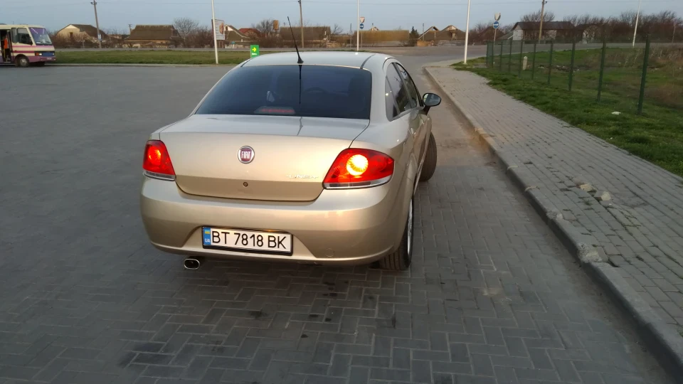 FIAT Linea T-jet 4