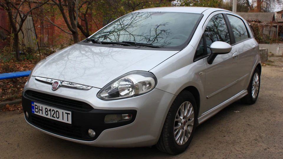 FIAT Punto Evo Grigio Intelettualle 2