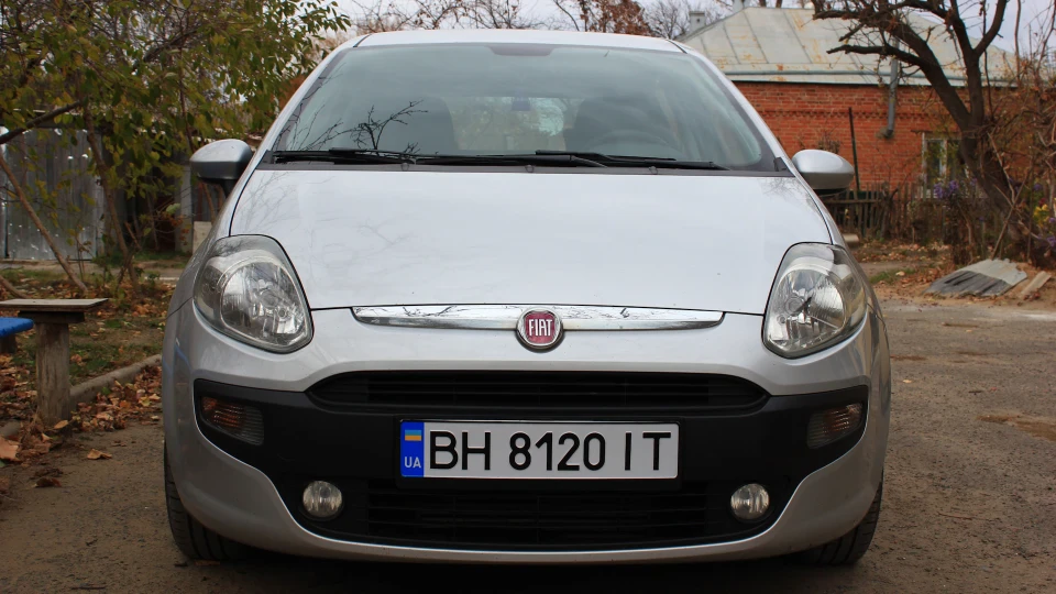 FIAT Punto Evo Grigio Intelettualle 3