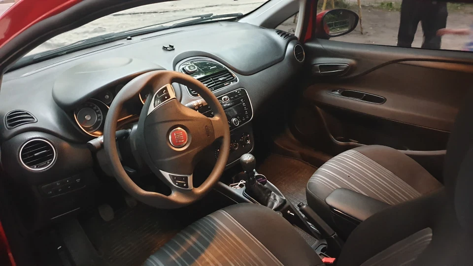 FIAT Punto Evo Маленький MASERATI 1.2