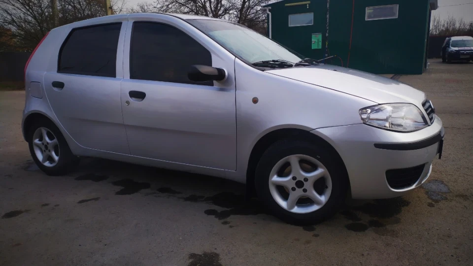 FIAT Punto 5