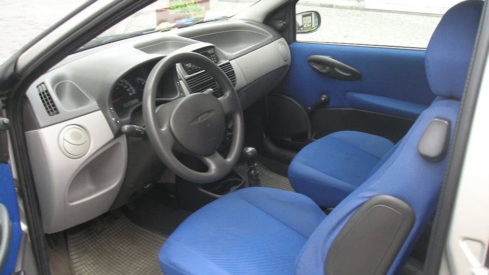 FIAT Punto 1.2 8V (3D) 4