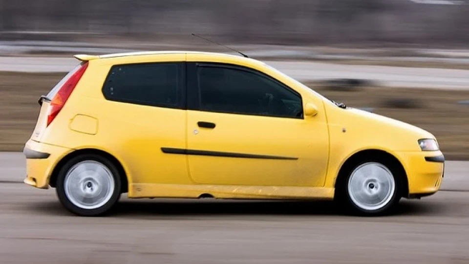 FIAT Punto HGT 3