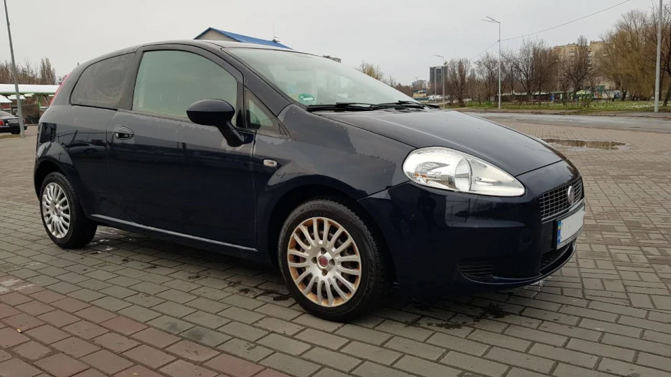 FIAT Punto Малюк і 4 труби 2