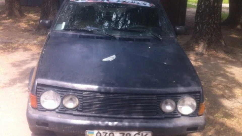 FIAT Ritmo ручник у руці 2
