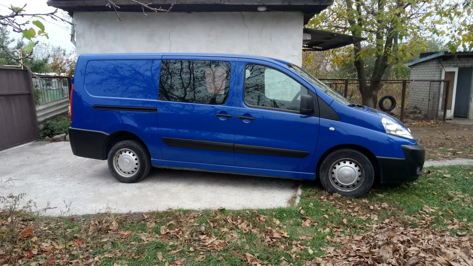 FIAT Scudo Синій Пилосос 3