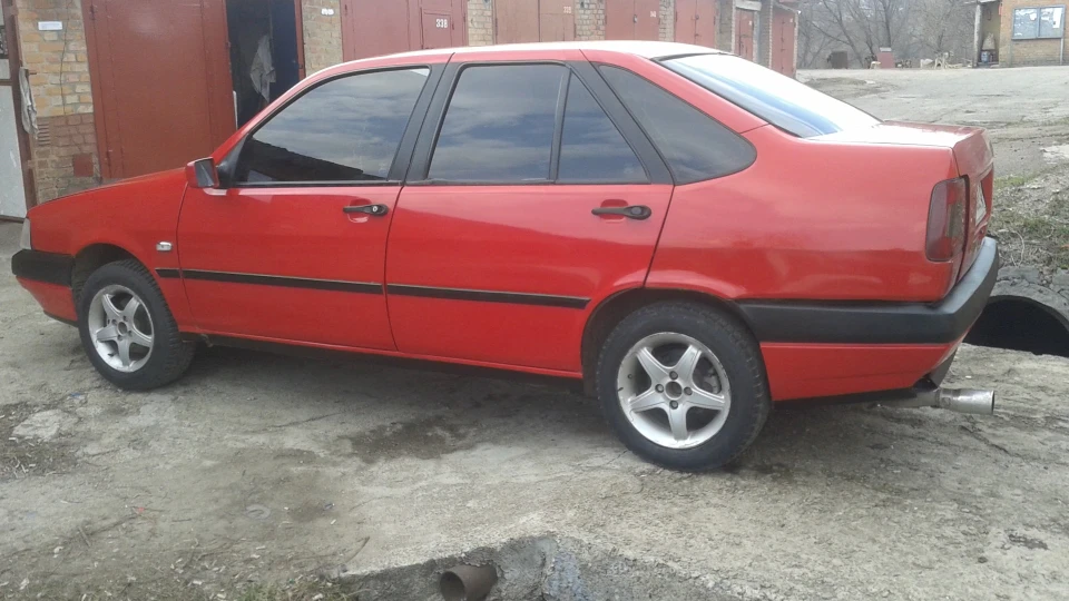 FIAT Tempra 2.0л; 113л.с. 2