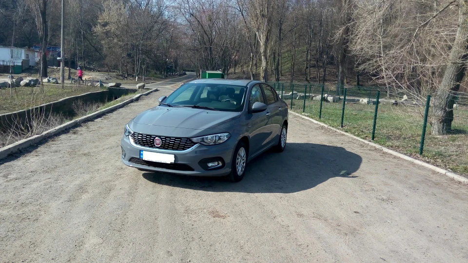 FIAT Tipo (2015) Grigio 2
