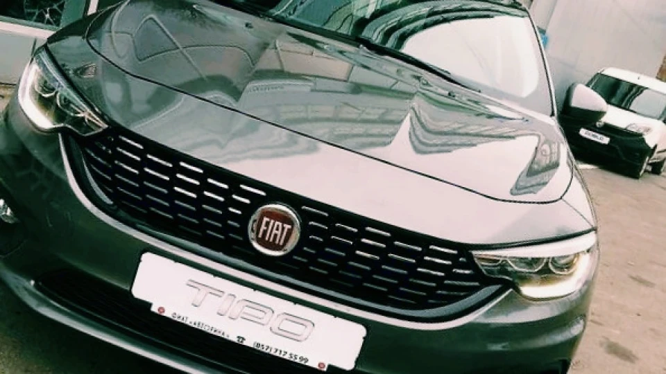 FIAT Tipo (2015) Сірий?
