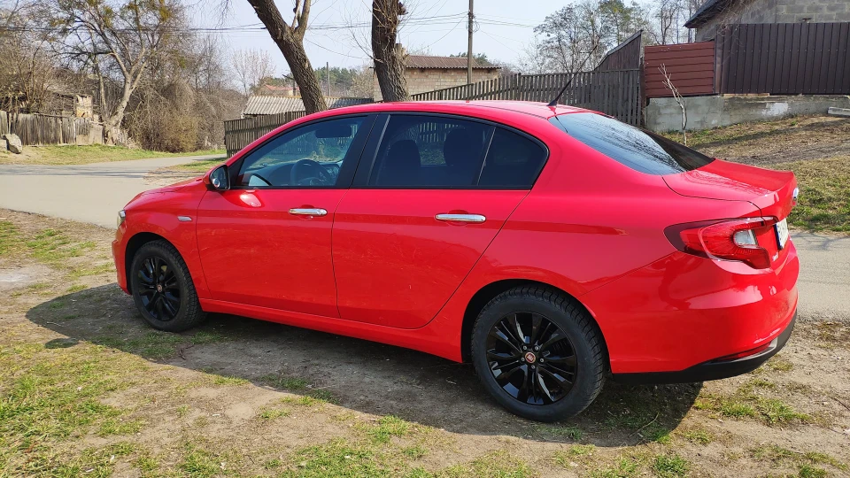 FIAT Tipo (2015) Street 3